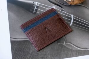 Minimalist Card Holder in Brown Leather