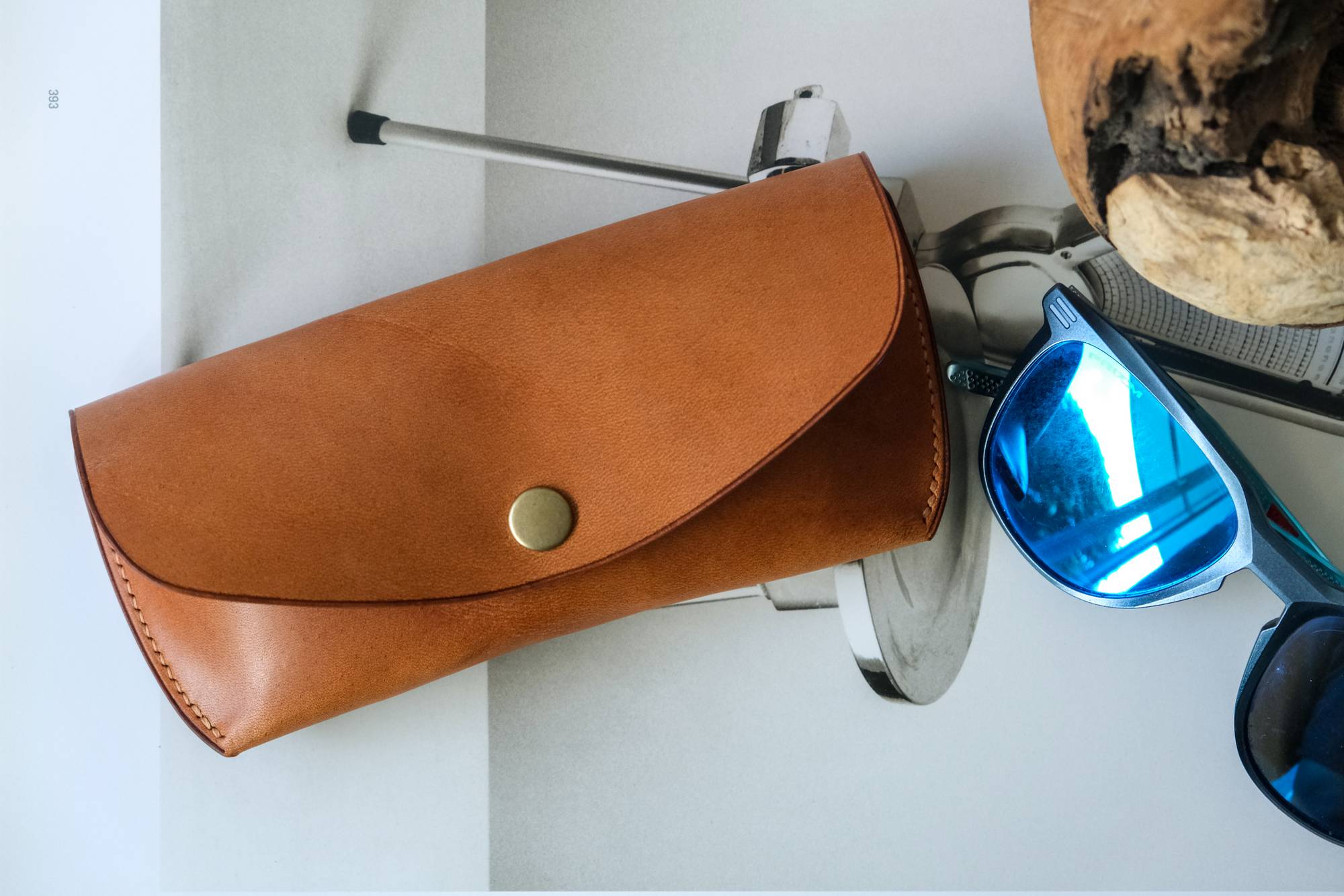 Sarene Glasses Case in Brown